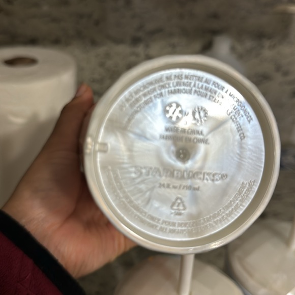 Starbucks Dome - Picture 2 of 4